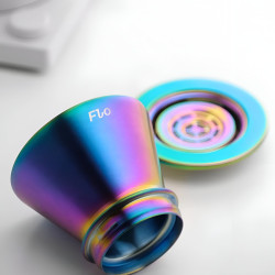 Varia FLO Candy – roestvrij staal Dripper (Varia x Kurasu Kyoto)